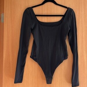 New Lululemon Wundermost Ultra-Soft Nulu Square-Neck Turtleneck Bodysuit